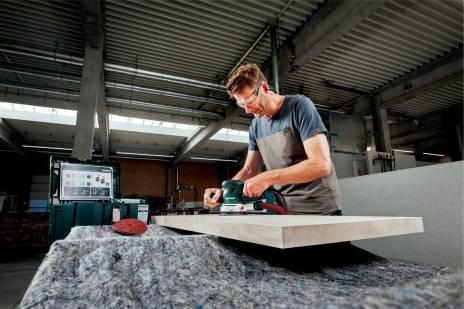 Metabo SXE 450 TurboTec Random Orbital Sander (600129000) - Image 3